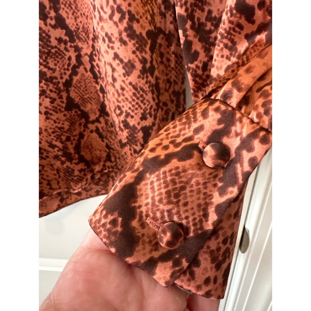 Cinq à Sept NWT 100% Silk Python Print Isha Blous… - image 7